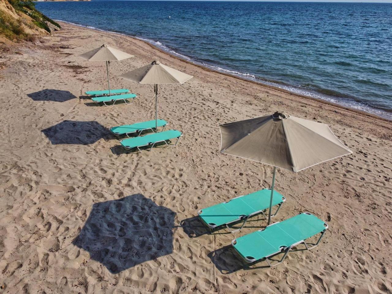 Summerday Villa Private Beach Неа-Ираклия Экстерьер фото