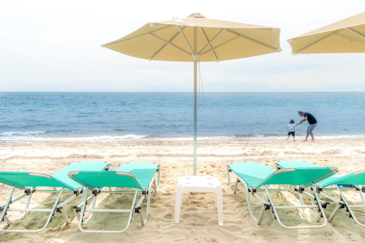 Summerday Villa Private Beach Неа-Ираклия Экстерьер фото